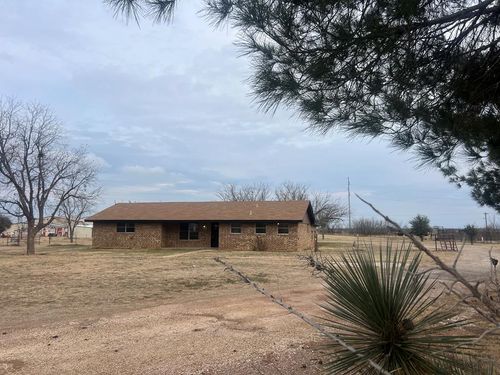 9009 Texas Forts Trl, Robert Lee, TX, 76945 | Card Image