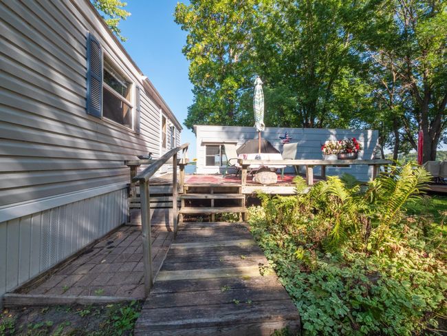 Deck | Image 24