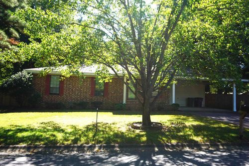 119 Western Hills Dr, Searcy, AR, 72143-6535 | Card Image