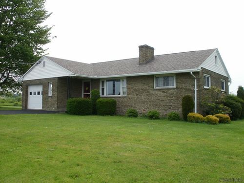 748 Stoystown Rd, Somerset, PA, 15501 | Card Image