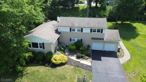 260 Saint Cloud Ave, West Orange, NJ, 07052-2521 | Card Image