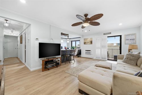 apt-3m-420 Shore Rd, Long Beach, NY, 11561-5307 | Card Image