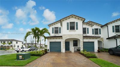 11904 Sw 244th Ln, Townhouse with 3 bedrooms, 2 bathrooms and null parking in Homestead FL | Image 3