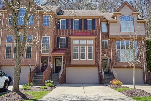 2119 Huntington Ct S, Wexford, PA, 15090-7590 | Card Image