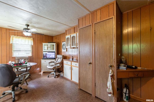 36 Tornado Rd, House other with 3 bedrooms, 1 bathrooms and null parking in Murphysboro IL | Image 13