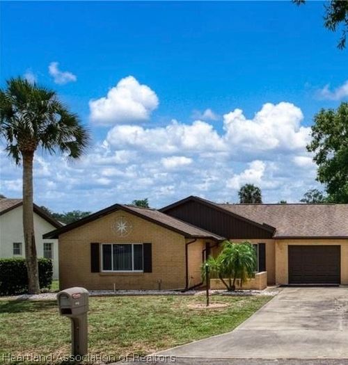 160 Parkview Cir, Lake Placid, FL, 33852-9391 | Card Image