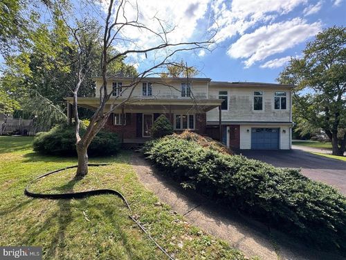 1698 Daws Rd, BLUE BELL, PA, 19422-3693 | Card Image