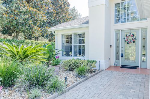 9223 Sunrise Breeze Cir, JACKSONVILLE, FL, 32256-9614 | Card Image