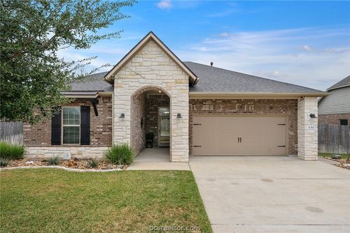 3085 Archer Cir, Bryan, TX, 77808-1405 | Card Image