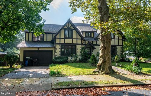 601 Brighton Ave, MOUNT PENN, PA, 19606-1401 | Card Image