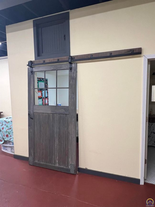 117 E Franklin St, Home with 0 bedrooms, 0 bathrooms and 3 parking in Pomona KS | Image 10