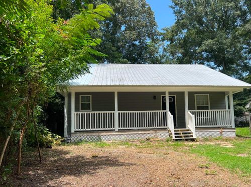 709 Pine St, Purvis, MS, 39475-3088 | Card Image