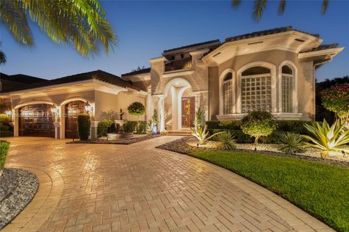 10985 Canary Island Ct, Plantation, FL, 33324-8201 | Card Image