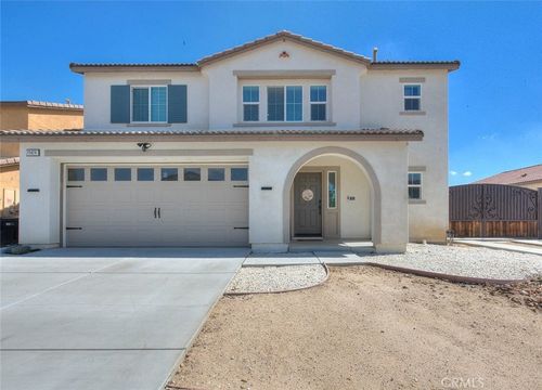 29428 Bamboo Ct, Winchester, CA, 92596 | Card Image