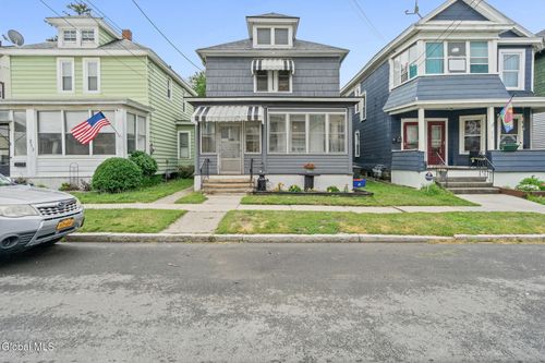 215 6th Ave, Watervliet, NY, 12189-3837 | Card Image