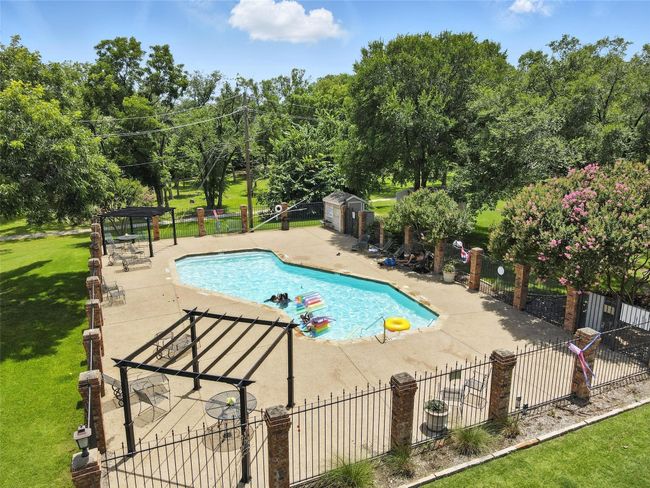 15 Abbey Rd, Townhouse with 2 bedrooms, 2 bathrooms and null parking in Euless TX | Image 25