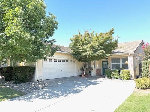5431 Silvervale Court, Riverbank, CA, 95367 | Card Image