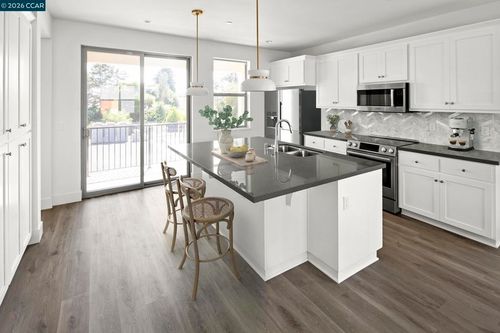 2802 2802 Chattleton Lane, San Pablo, CA, 94806 | Card Image