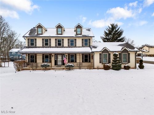 6301 Palmer Dr Nw, Canton, OH, 44718-1056 | Card Image