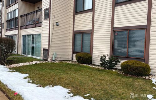 1c-278 Crosse Dr, Monroe, NJ, 08831-4113 | Card Image