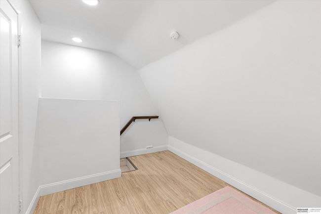 3009 Poppleton Ave, House other with 3 bedrooms, 3 bathrooms and null parking in Omaha NE | Image 17