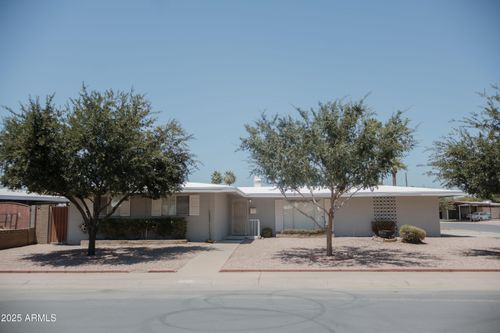 5602 W Heatherbrae Dr, Phoenix, AZ, 85031-2230 | Card Image