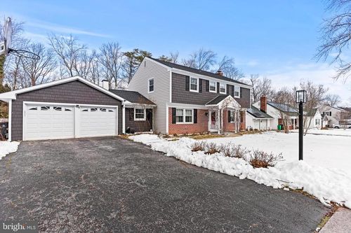 8908 Eastbourne Ln, LAUREL, MD, 20708-2403 | Card Image