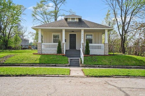 1909 S Lafayette Blvd, South Bend, IN, 46613-2123 | Card Image