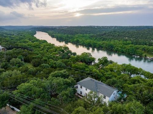 1604 Cliffwood Dr, Austin, TX, 78733-1501 | Card Image