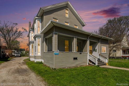 1317 6th St, Port Huron, MI, 48060-5978 | Card Image