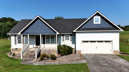 132 Hurds Pathway, Calhoun, GA, 30701-4799 | Card Image