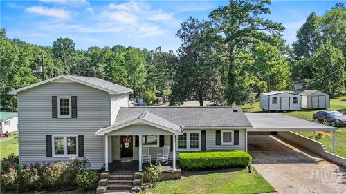 414 Ridgeway St, Commerce, GA, 30529-1418 | Card Image