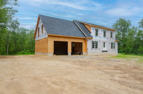 47 Brewster Rd, Barrington, NH, 03825-3812 | Card Image