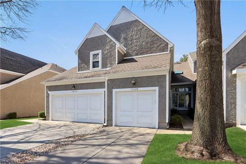 12628 Barkley St, Leawood, KS, 66209-2553 | Card Image