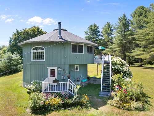1192 Chapel Hill Rd, Whitingham, VT, 05361-9517 | Card Image