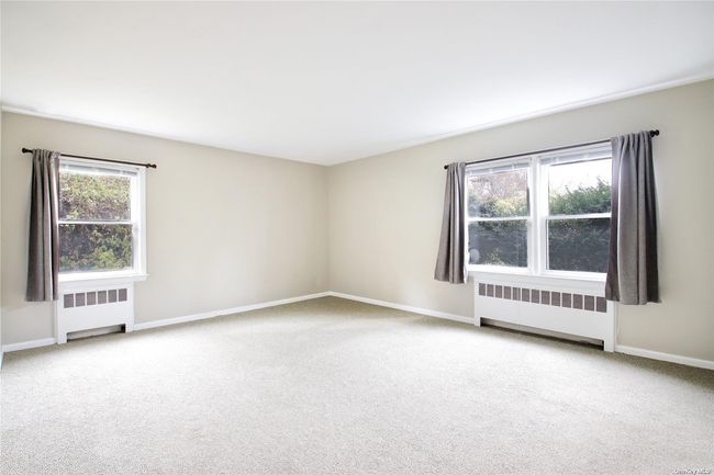 5 Gulls Cv, House other with 3 bedrooms, 3 bathrooms and null parking in Manhasset NY | Image 9