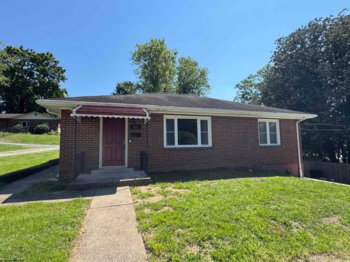 237 Newton Ave, Bridgeport, WV, 26330-1734 | Card Image