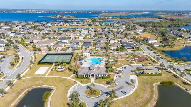 15208 Lake Claire Overlook Dr, House other with 5 bedrooms, 4 bathrooms and null parking in WINTER GARDEN FL | Image 74