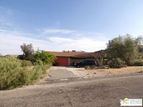 49017 Hibiscus Dr, Morongo Valley, CA, 92256 | Card Image