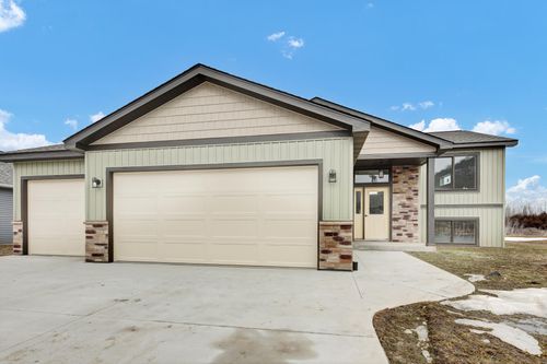 130 Coulee Way, Wabasha, MN, 55981-9640 | Card Image