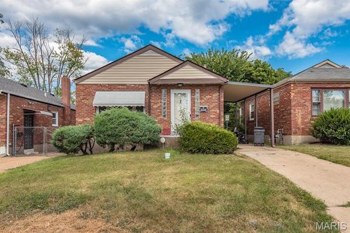 6605 Kahns St, Saint Louis, MO, 63121-3234 | Card Image