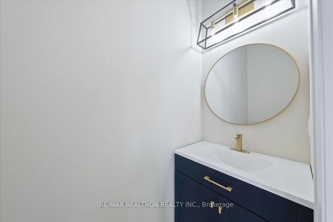7 Maple Fields Cir, House other with 5 bedrooms, 4 bathrooms and 2 parking in Aurora ON | Image 23