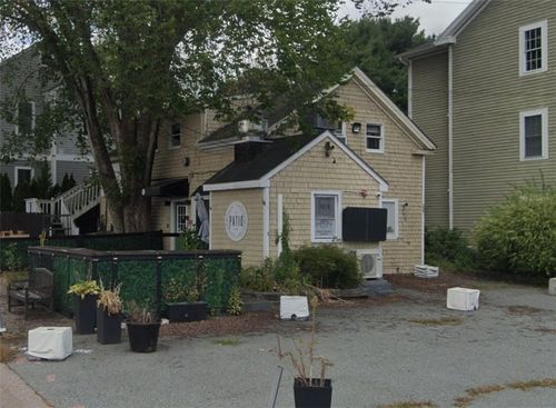 431 Main St, East Greenwich, RI, 02818-5500 | Card Image