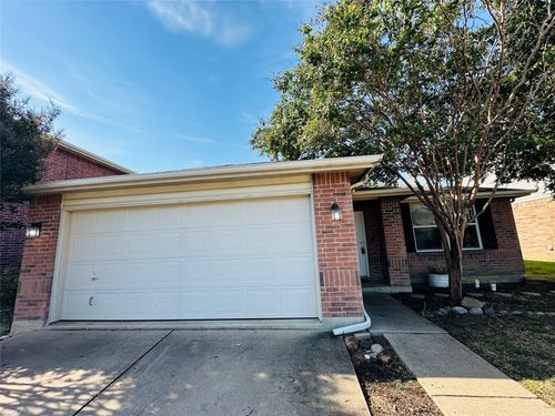 3873 Country Ln, Fort Worth, TX, 76123-2581 | Card Image