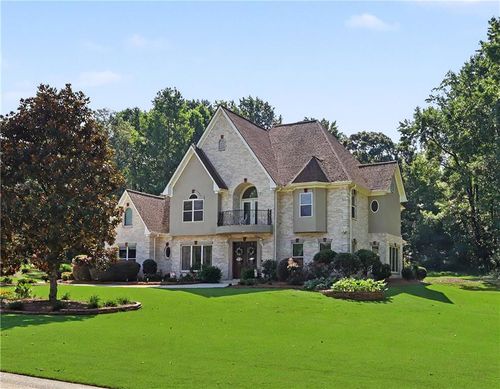 53 Saint Ives Cir, Winder, GA, 30680-7406 | Card Image
