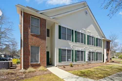 2212 Kudrow Ln, Morrisville, NC, 27560-7838 | Card Image