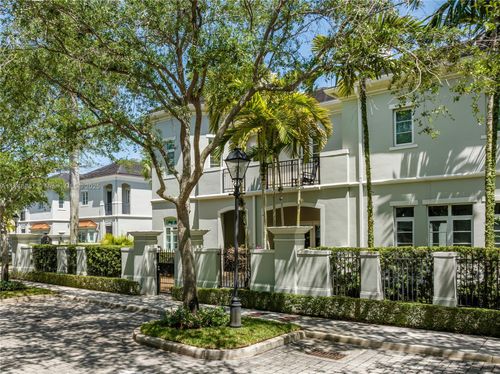 10175 Sw 75th Pl, Pinecrest, FL, 33156-3871 | Card Image