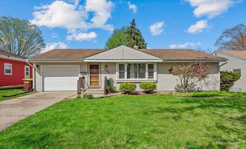 803 Emerson Dr, Rockford, IL, 61108-3811 | Card Image