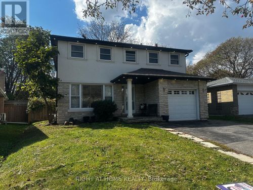 71 Sandrift Sq, Scarborough, ON, M1E4N5 | Card Image