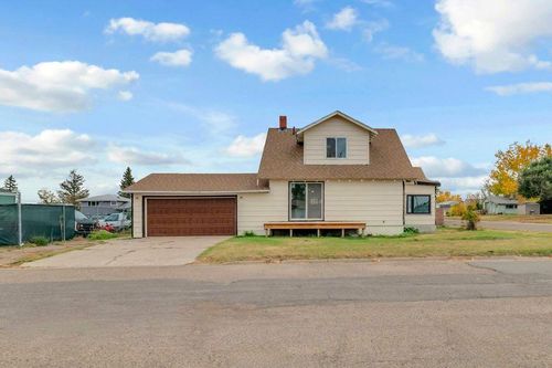 131 2 Ave N, Vulcan, AB, T0L | Card Image